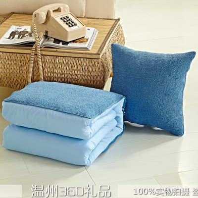 抱枕被子两用办公室汽车沙发靠垫枕头被批发年会礼品定制绣logo